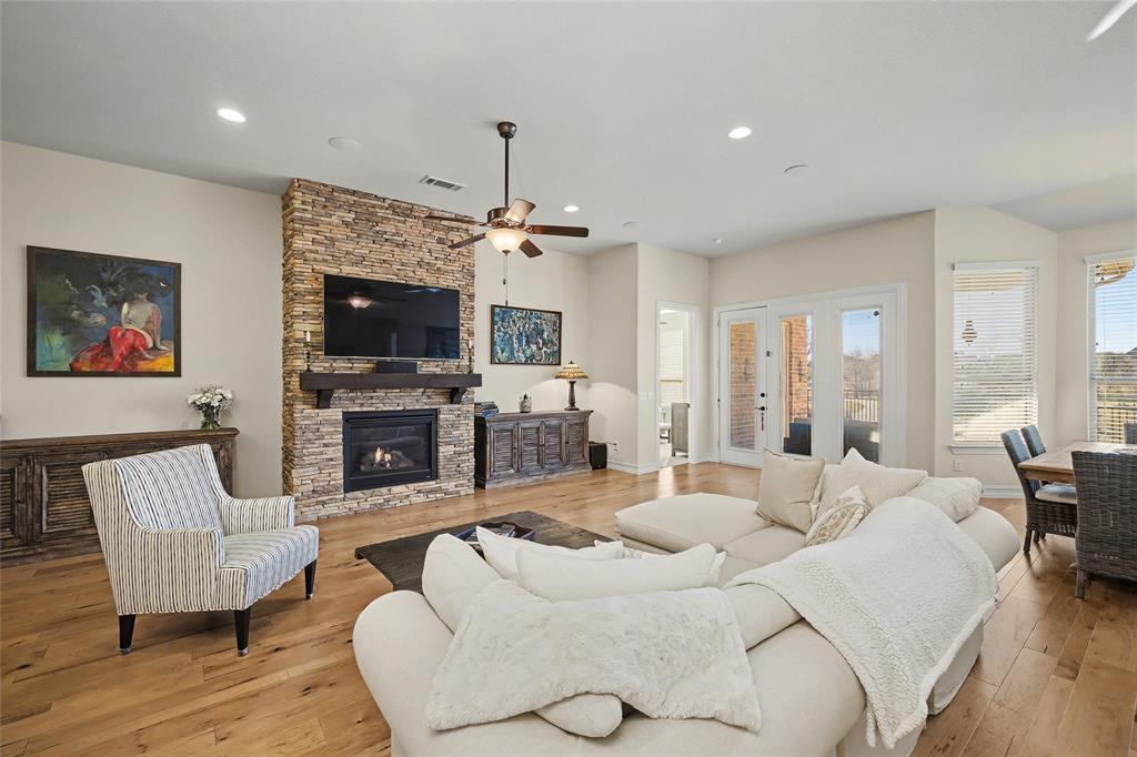 11169 San Pedro Street