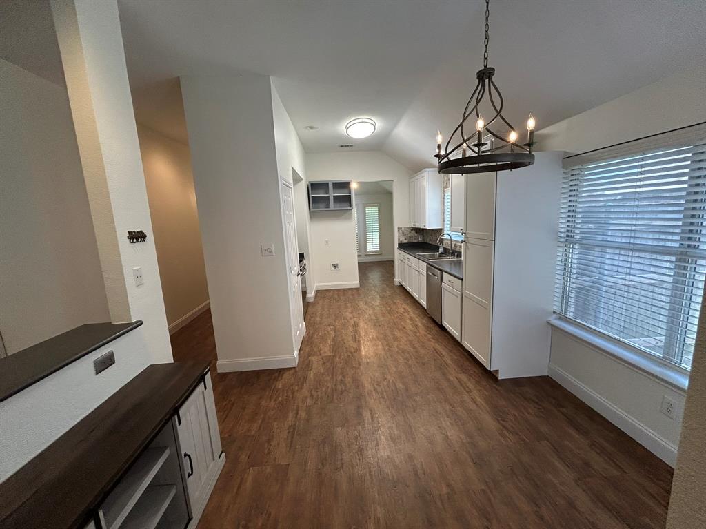 Dallas, Texas 75252, United States, 3 Bedrooms Bedrooms, ,2 BathroomsBathrooms,Residential,Active,193248