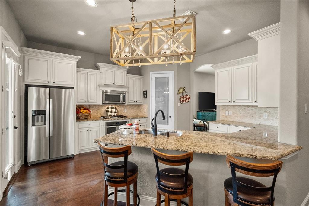 4512 Sunflower Drive