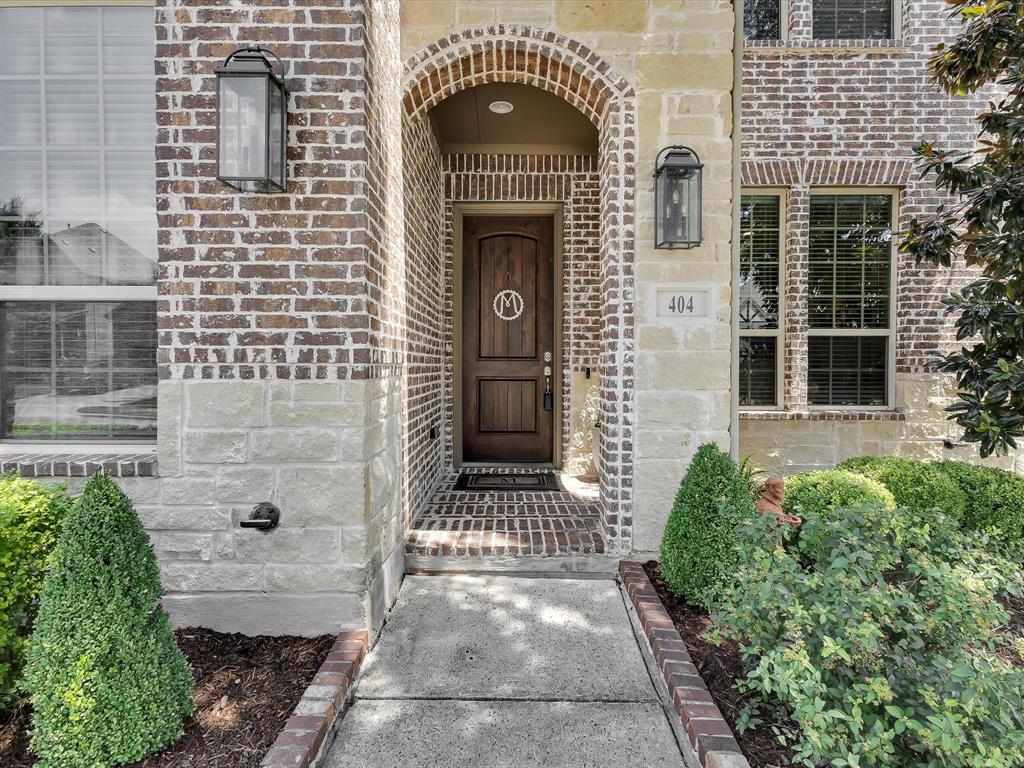 404 Cypress Garden Drive