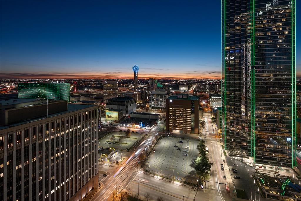 Metropolitan 1200 Main Street - Residential