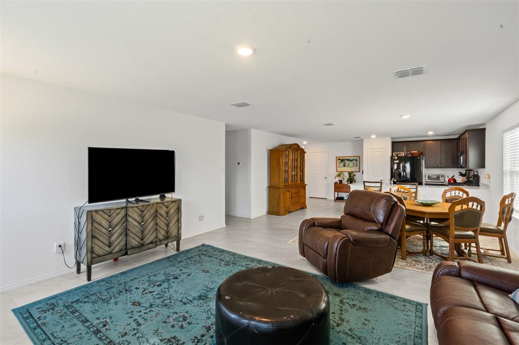 Primrose Xing Ph 5 - Residential