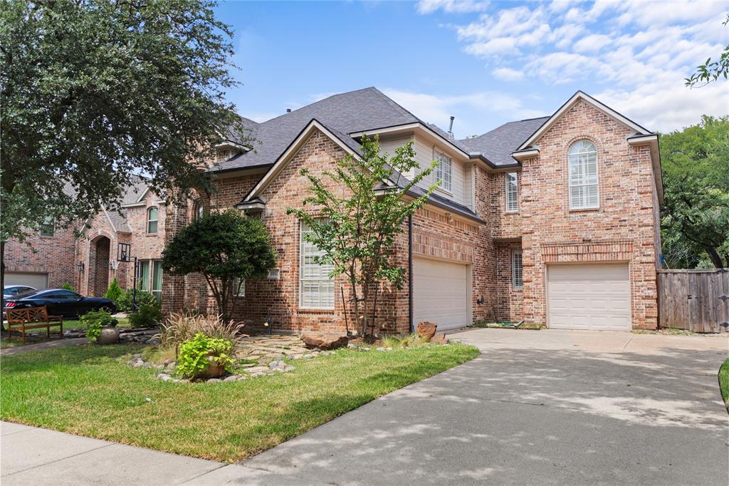 1012 Creek Crossing