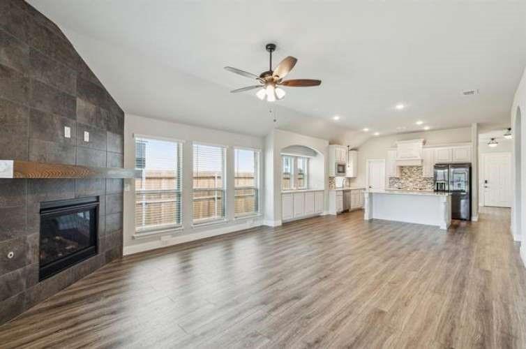 Waterscape Ph 2a - Residential Lease