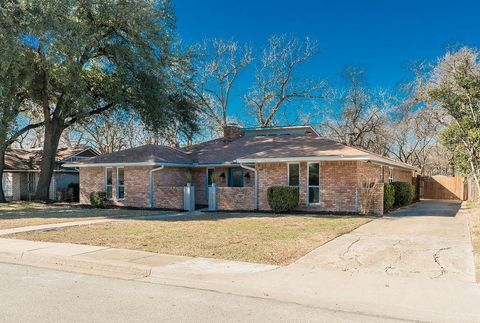 A home in DeSoto