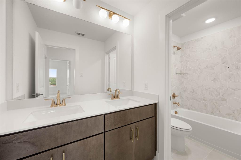 Discovery Collection at Bridgewater - Residential