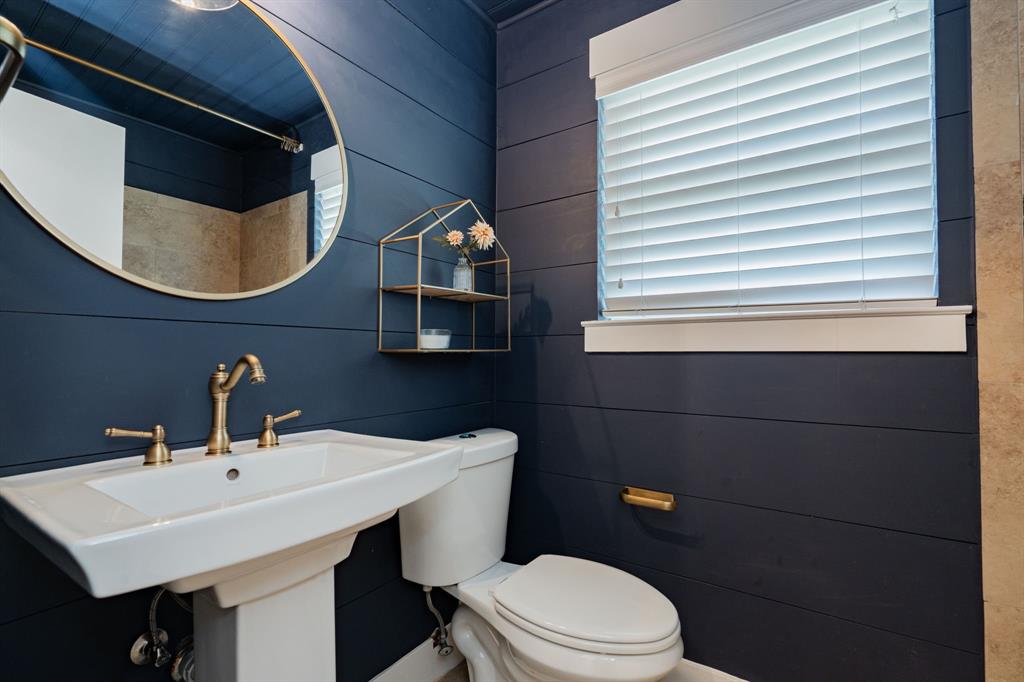 SAMORA BERNADINO - Residential