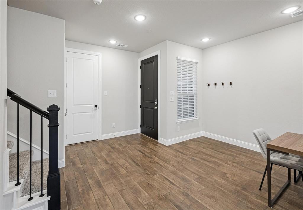 3073 Hamilton Street