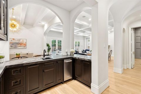 Tiny photo for 3817 Colgate Avenue, University Park, TX 75225 (MLS # 21021981)