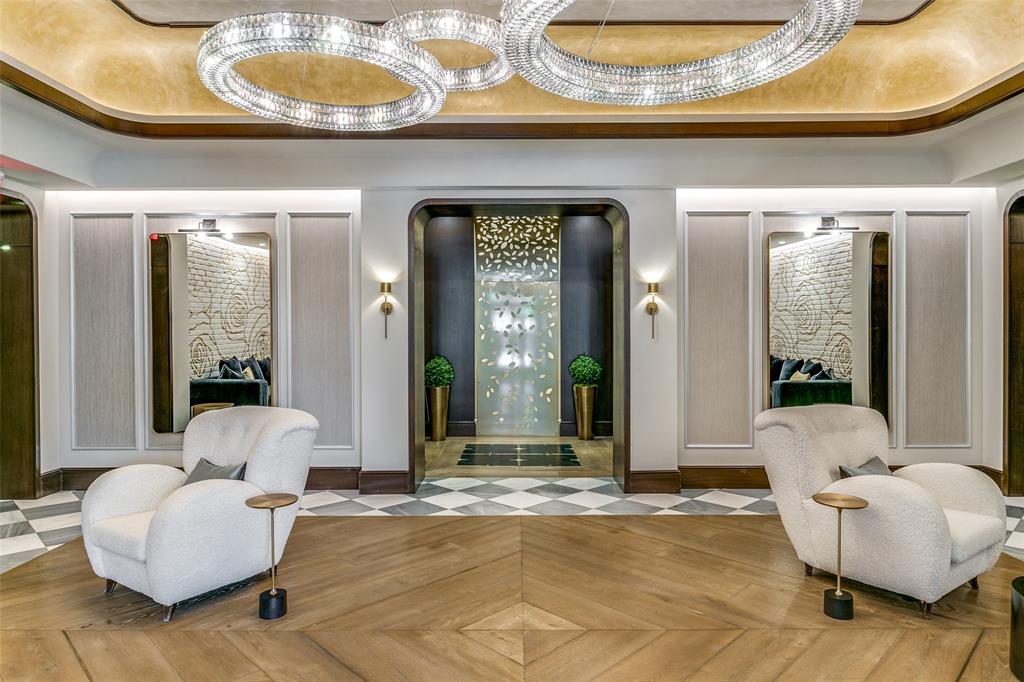 Parkview Condos - Residential