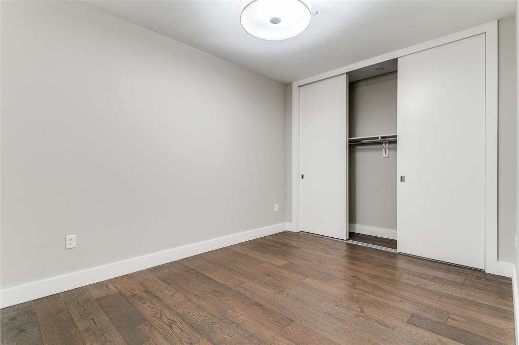 Parkview Condos - Residential