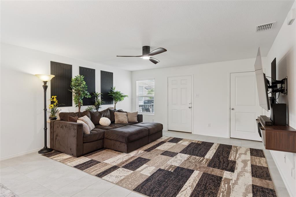 7757 Ruellia Road