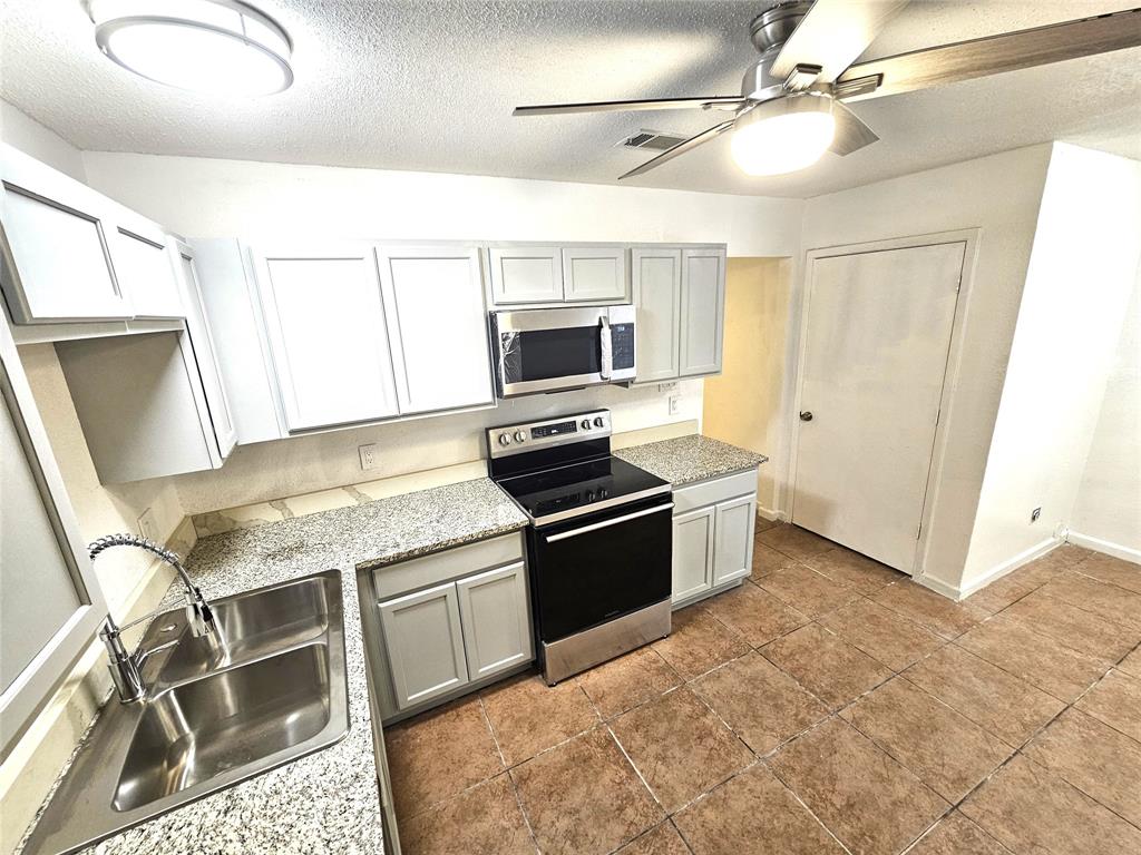 Meadowlands Add - Residential Lease