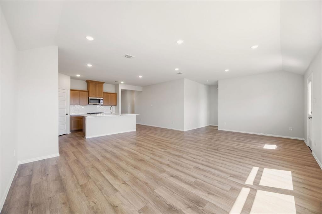 Rolling Ridge - Residential