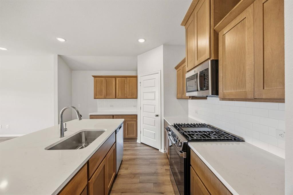 Rolling Ridge - Residential