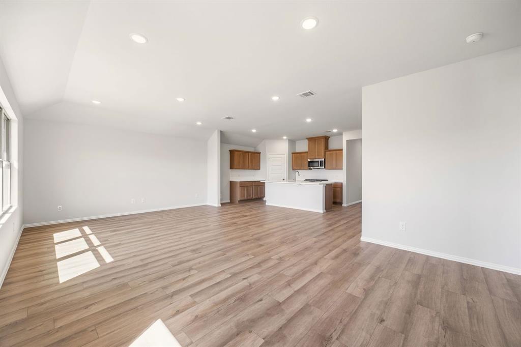 Rolling Ridge - Residential