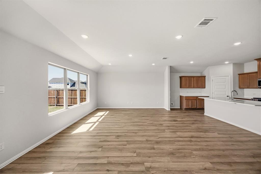 Rolling Ridge - Residential