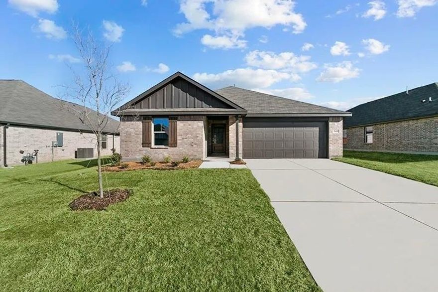 MLS# 21152634 - Built by Cambridge Homes, LLC - Apr 2026 completion! ~ This home is a beautifully designed single-story home featuring four bedrooms and two bathrooms in the desirable Rolling Ridge community. With an open-concept layout, modern kitchen, private owner’s suite, and energy-efficient features, this home offers both comfort and style. Located near top-rated Van Alstyne ISD schools, parks, and local amenities, it provides the perfect blend of convenience and suburban charm. Don't miss your chance to own this move-in-ready home—schedule a tour today!