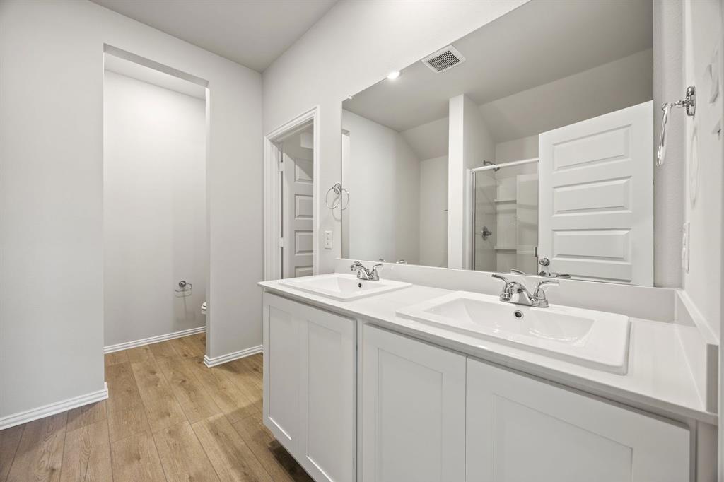 Rolling Ridge - Residential