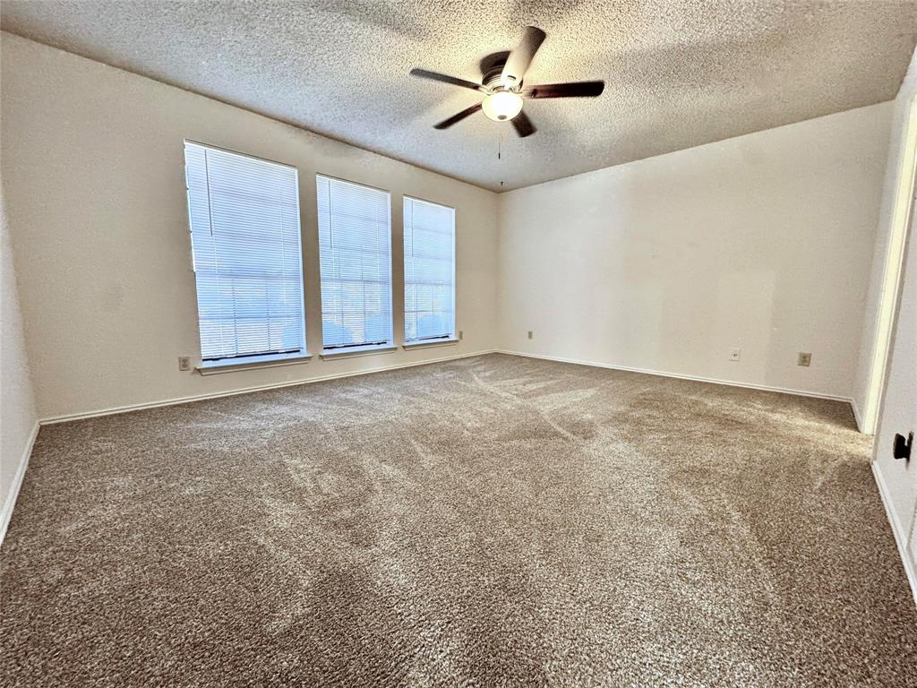 1904 Spindletop Drive