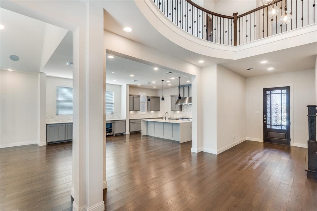 905 Asbury Drive