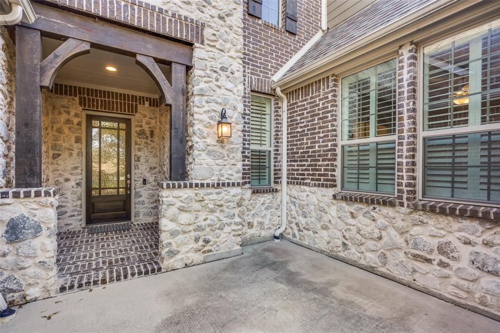 905 Asbury Drive