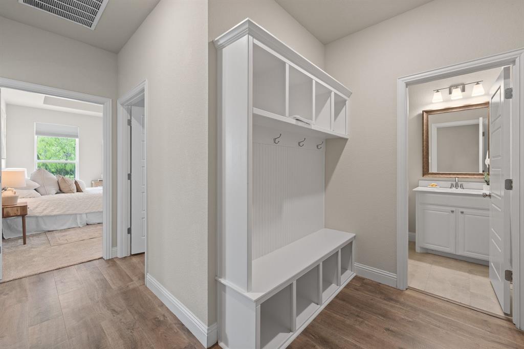 Bulldog Xing Ph 2 - Residential