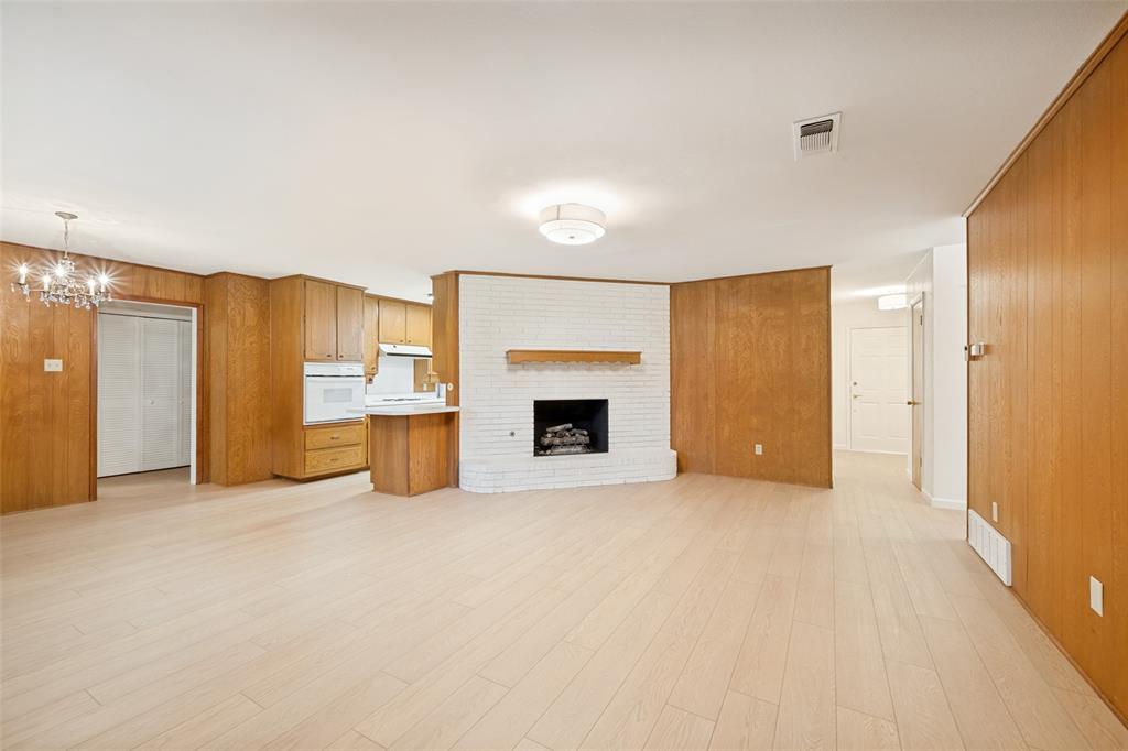 225 Glenn Drive