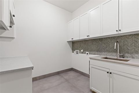 Tiny photo for 7624 Roper Street, Dallas, TX 75209 (MLS # 21060476)