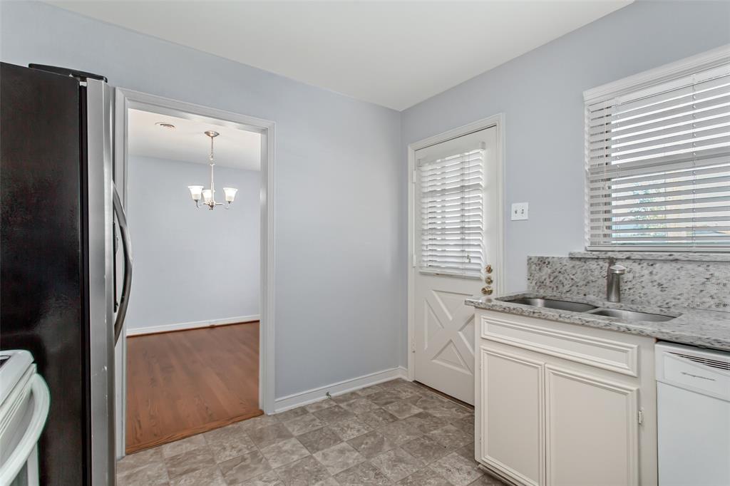 CARUTH TERRACE - Residential Lease