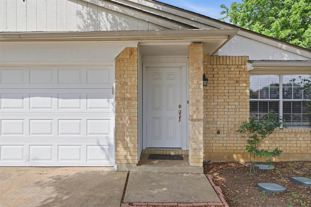 N Beach Village At Summerfields - Residential