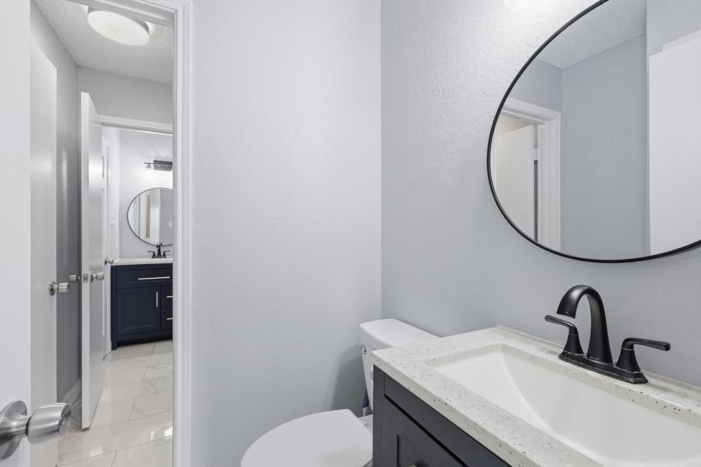 N Beach Village At Summerfields - Residential