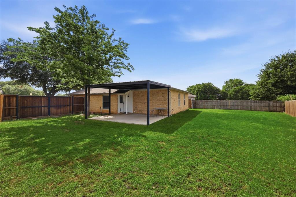 N Beach Village At Summerfields - Residential