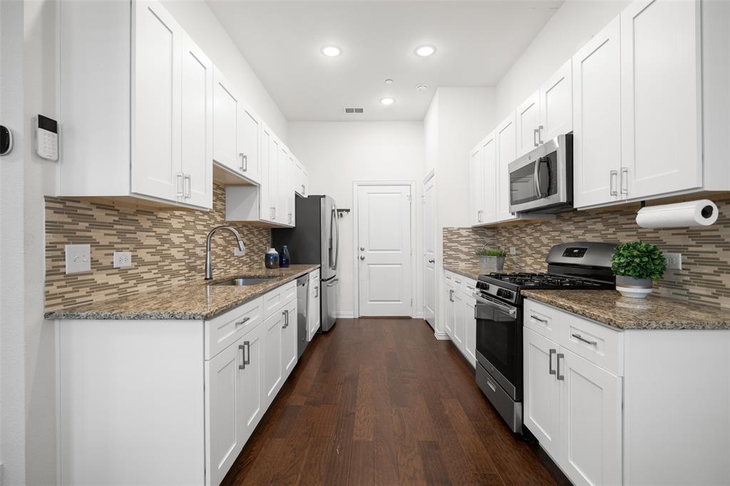 Bunker Hill Townhomes - Residential