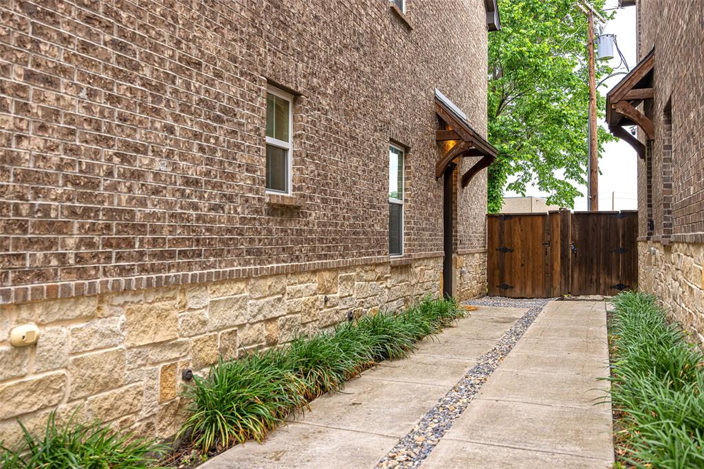 Bunker Hill Townhomes - Residential