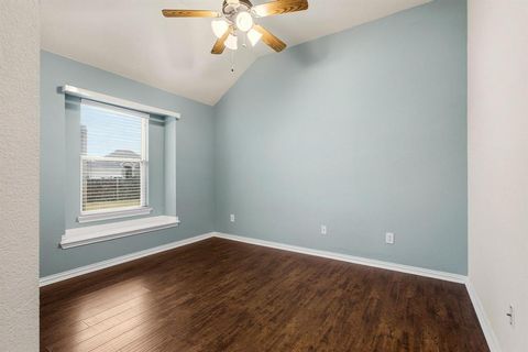 Tiny photo for 6810 Volunteer Drive, Greenville, TX 75402 (MLS # 21200993)