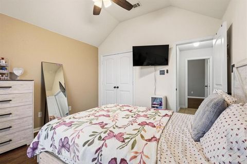 Tiny photo for 6810 Volunteer Drive, Greenville, TX 75402 (MLS # 21200993)