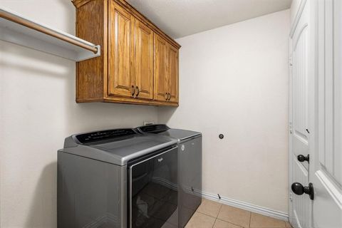 Tiny photo for 6810 Volunteer Drive, Greenville, TX 75402 (MLS # 21200993)