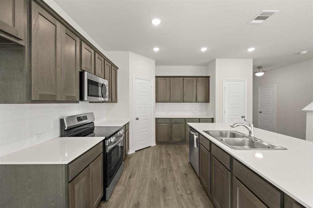 Eagle Cove - Residential Income