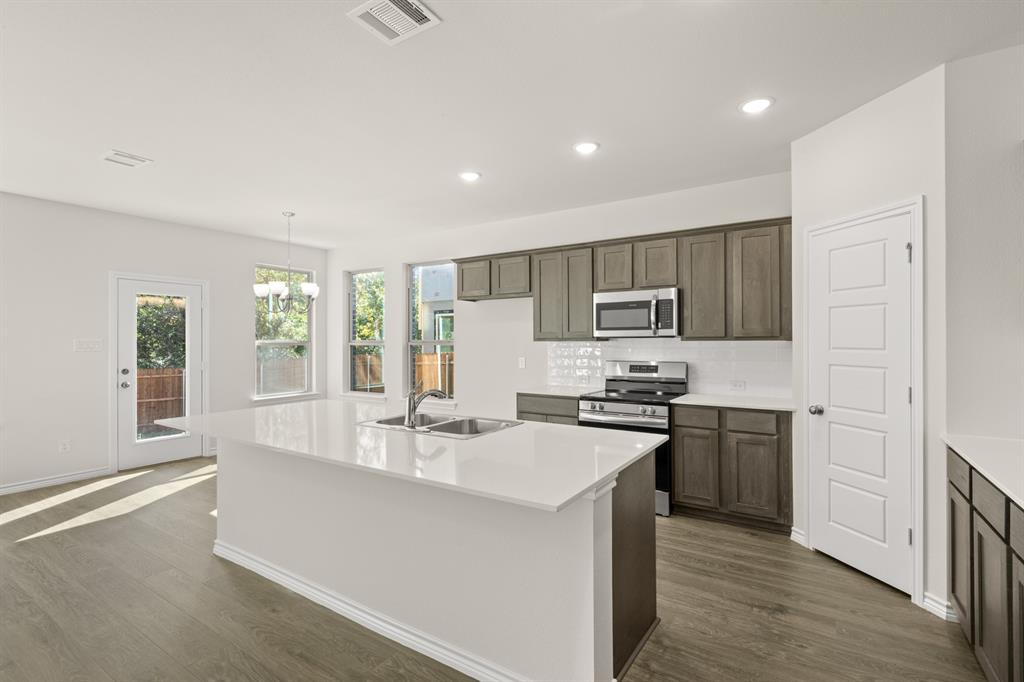 Eagle Cove - Residential Income