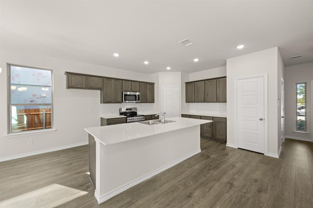 Eagle Cove - Residential Income