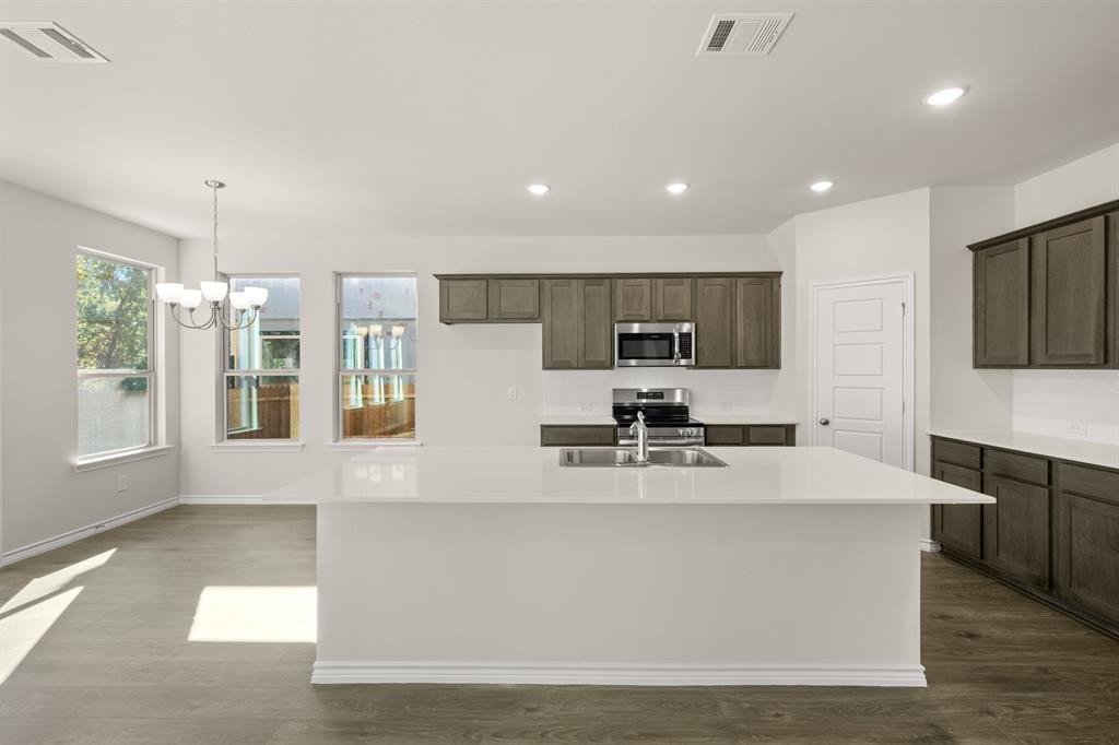 Eagle Cove - Residential Income