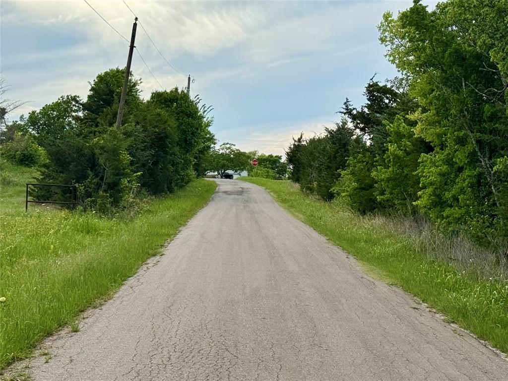 1721 County Road 1027