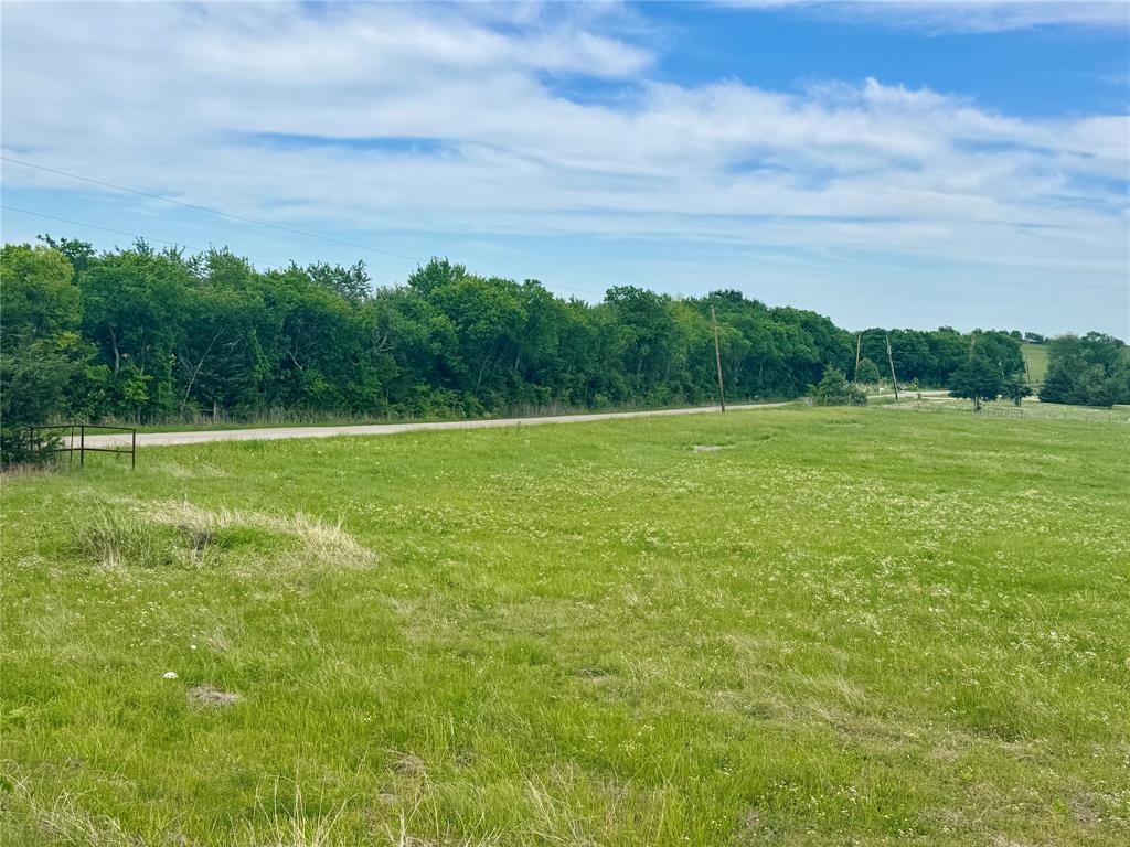 1721 County Road 1027