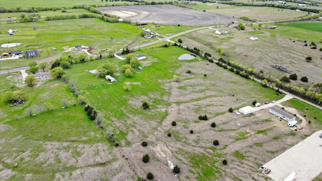 1721 County Road 1027