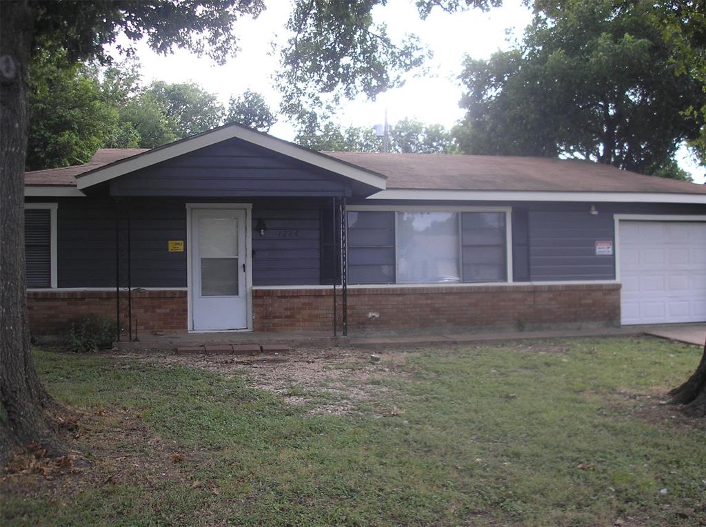 Photo 1 of 12 — 1224 N 66th, Waco, TX 76710