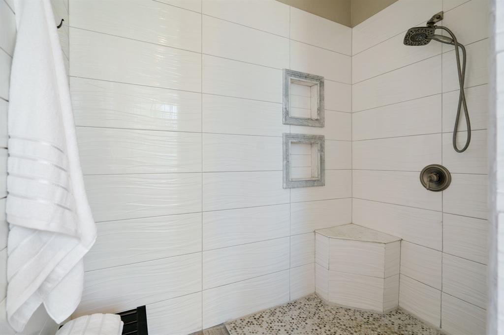 R Pena - Residential