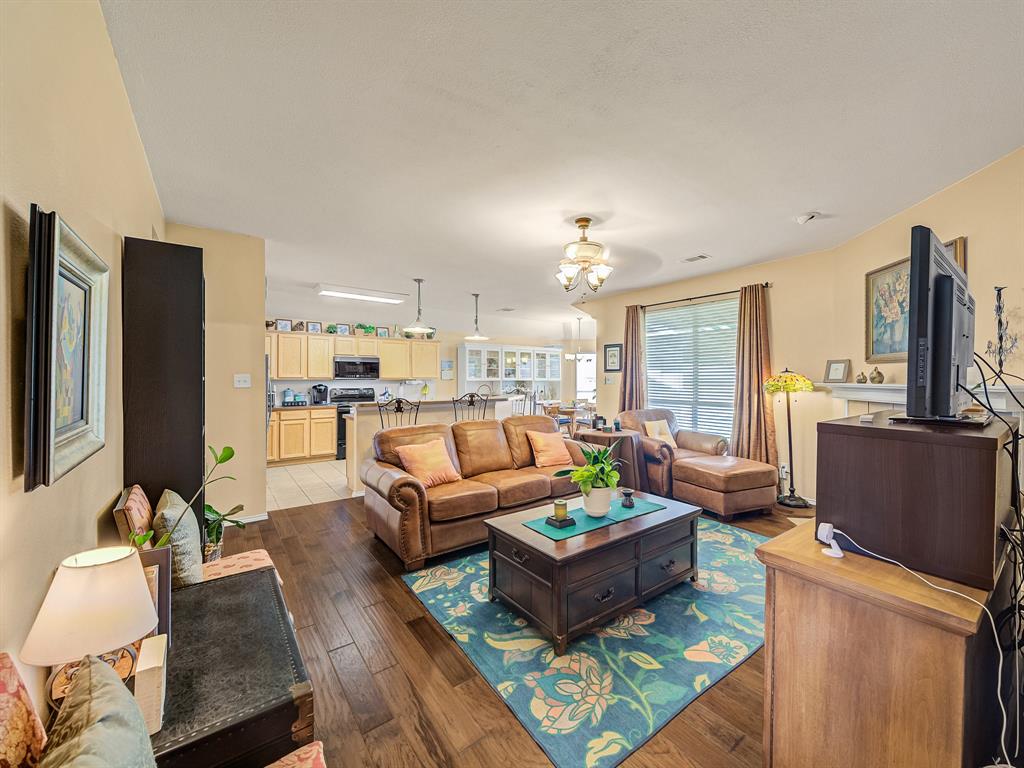 5605 Periwinkle Lane