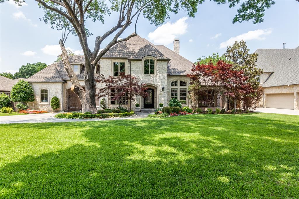 Royal Crest - Residential