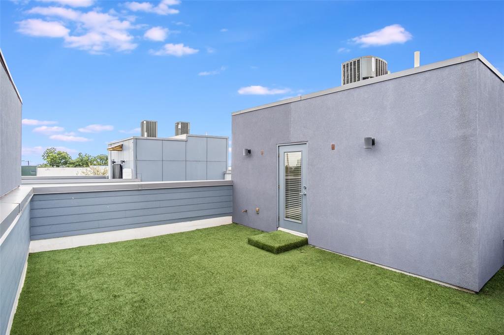 Akard-Gano Twnhms Add - Residential Lease